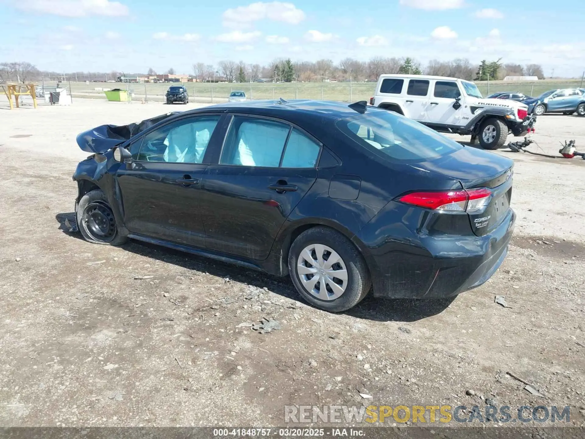 3 Photograph of a damaged car 5YFDPRAE9LP047985 TOYOTA COROLLA 2020