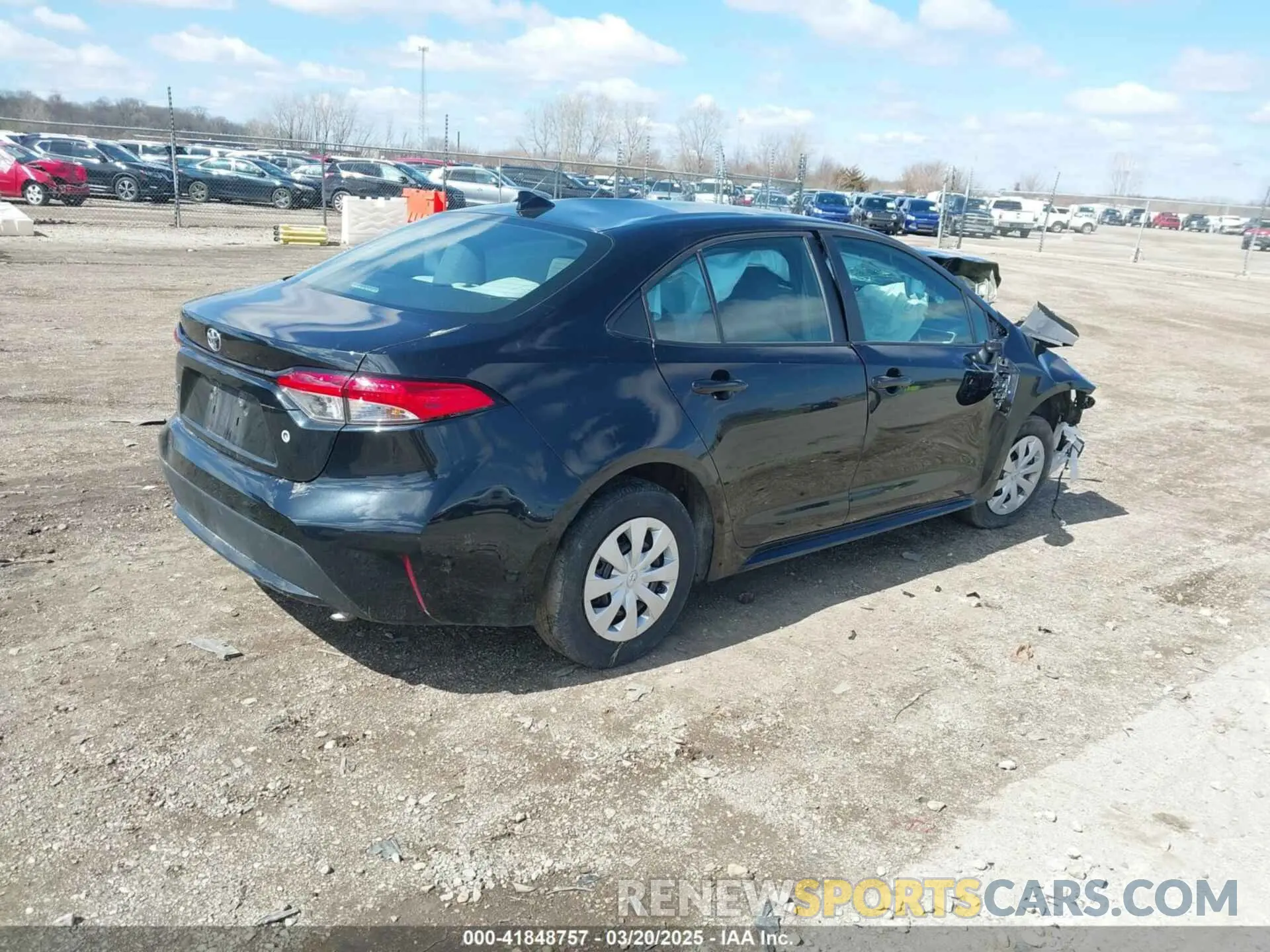 4 Photograph of a damaged car 5YFDPRAE9LP047985 TOYOTA COROLLA 2020