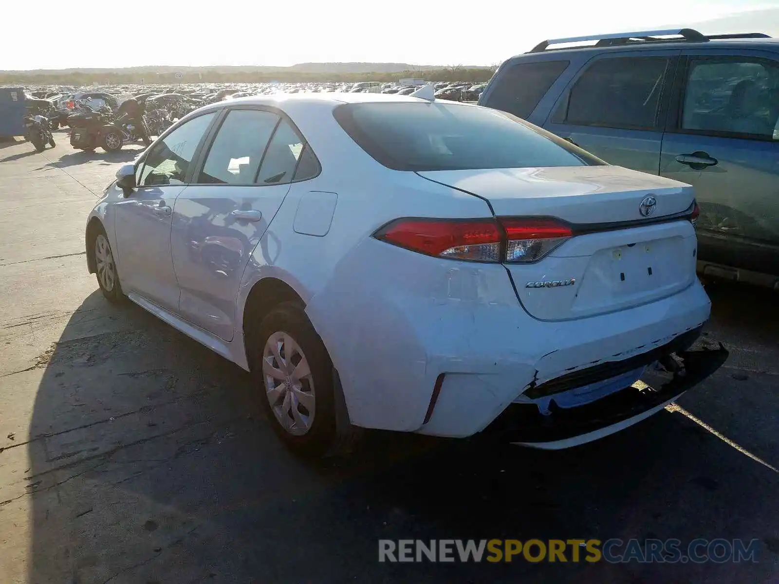 3 Photograph of a damaged car 5YFDPRAEXLP047302 TOYOTA COROLLA 2020