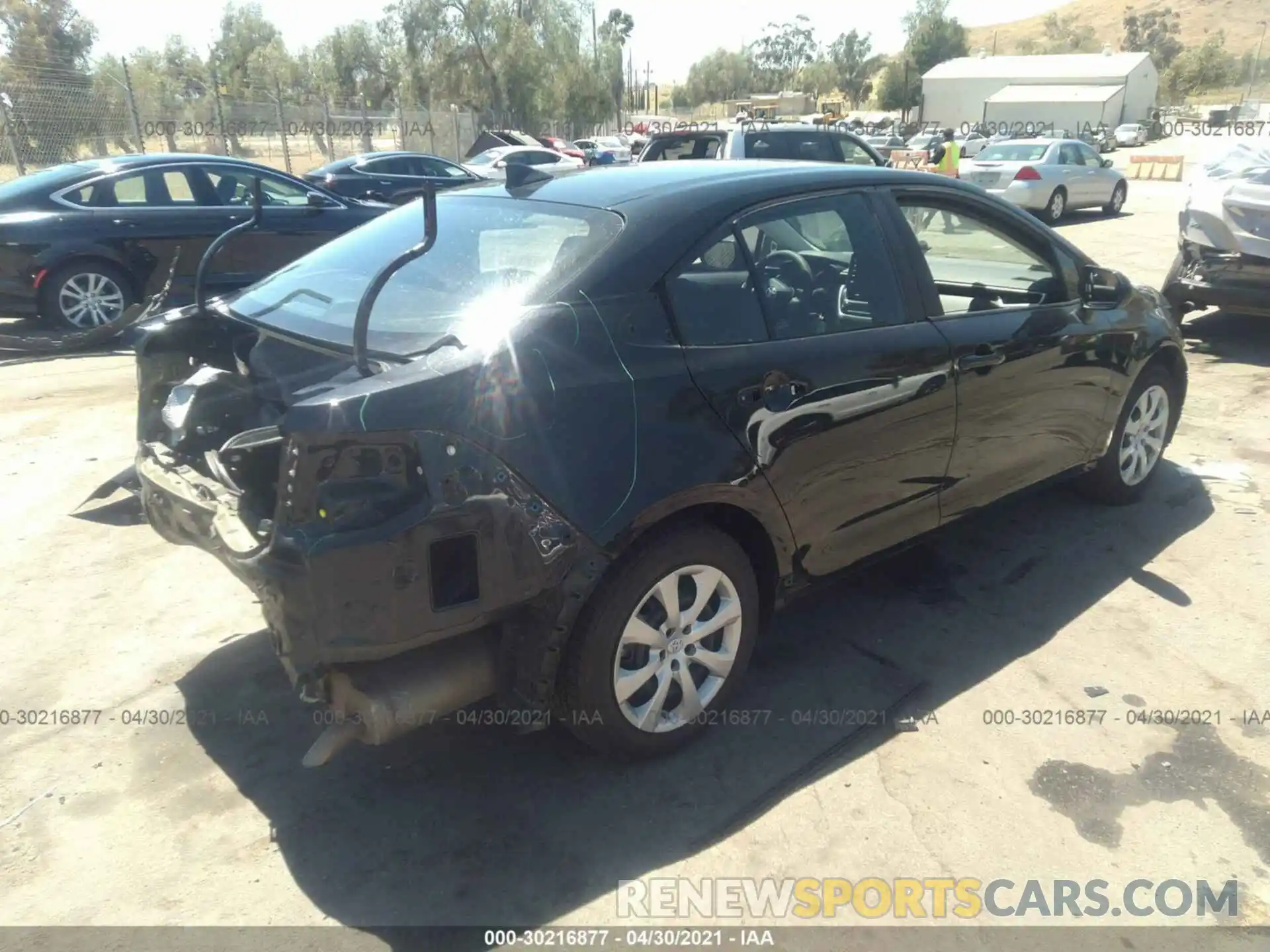 4 Photograph of a damaged car 5YFEPRAE0LP018346 TOYOTA COROLLA 2020