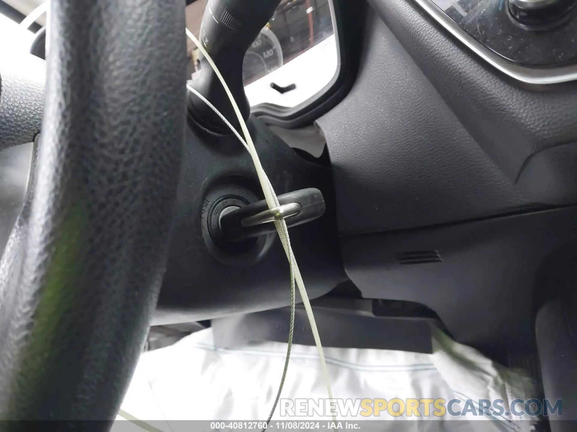 11 Photograph of a damaged car 5YFEPRAE0LP039830 TOYOTA COROLLA 2020