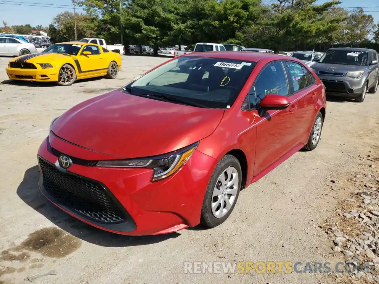 2 Photograph of a damaged car 5YFEPRAE0LP043036 TOYOTA COROLLA 2020