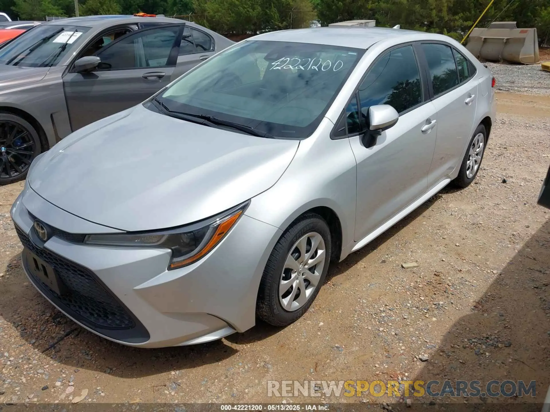 2 Photograph of a damaged car 5YFEPRAE0LP050018 TOYOTA COROLLA 2020