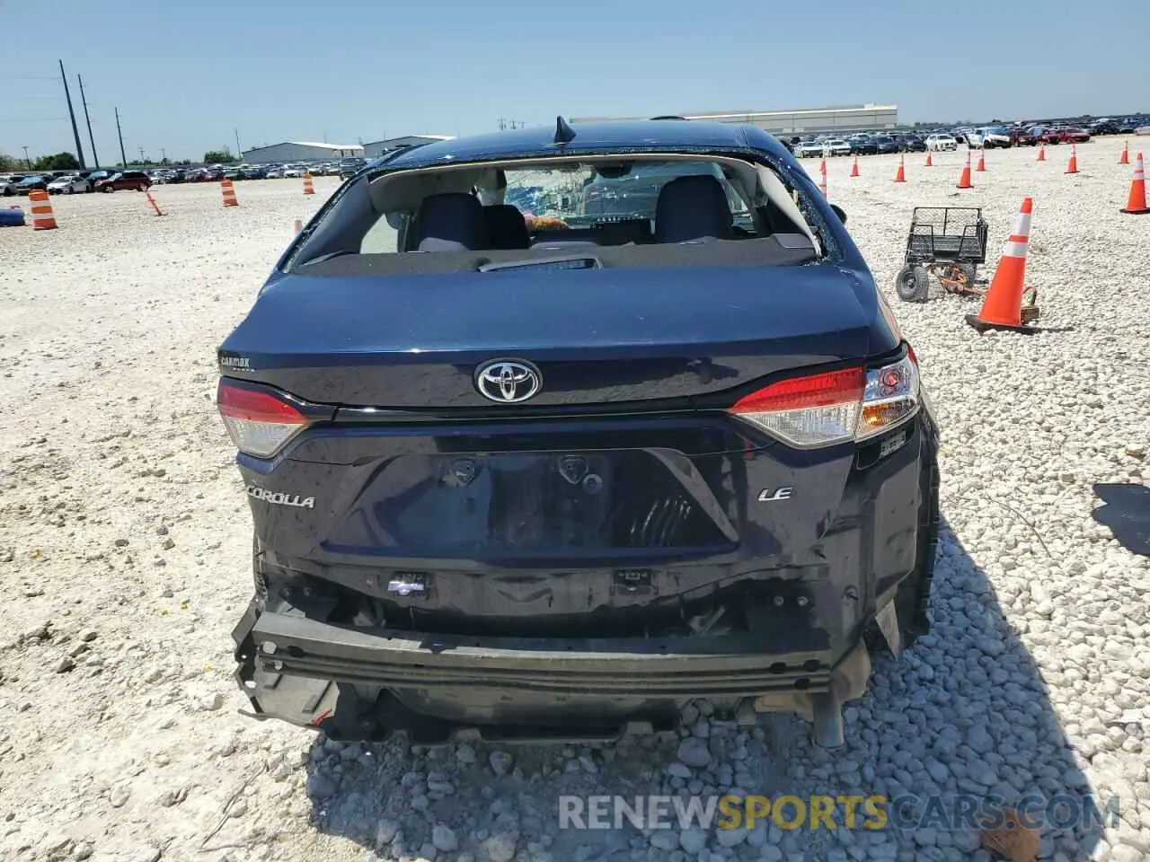 6 Photograph of a damaged car 5YFEPRAE0LP050696 TOYOTA COROLLA 2020