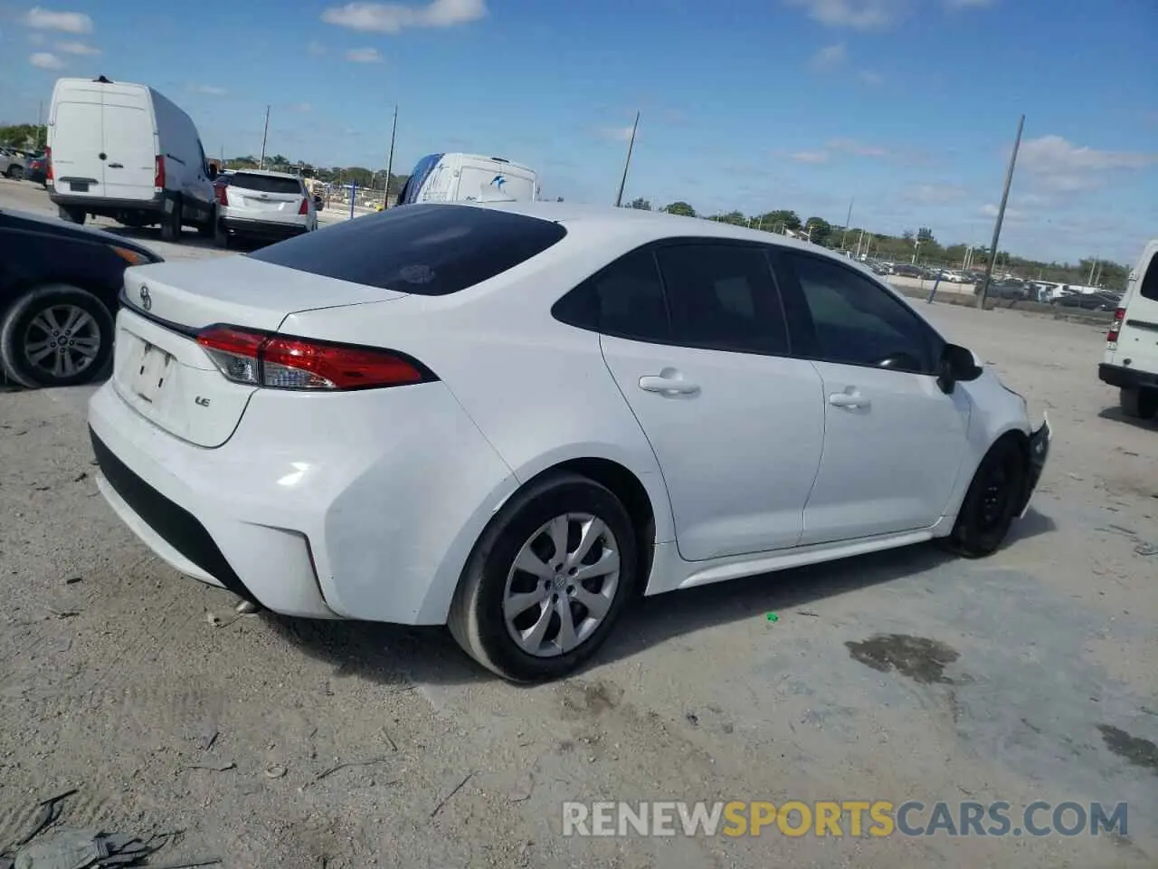 3 Photograph of a damaged car 5YFEPRAE0LP052173 TOYOTA COROLLA 2020