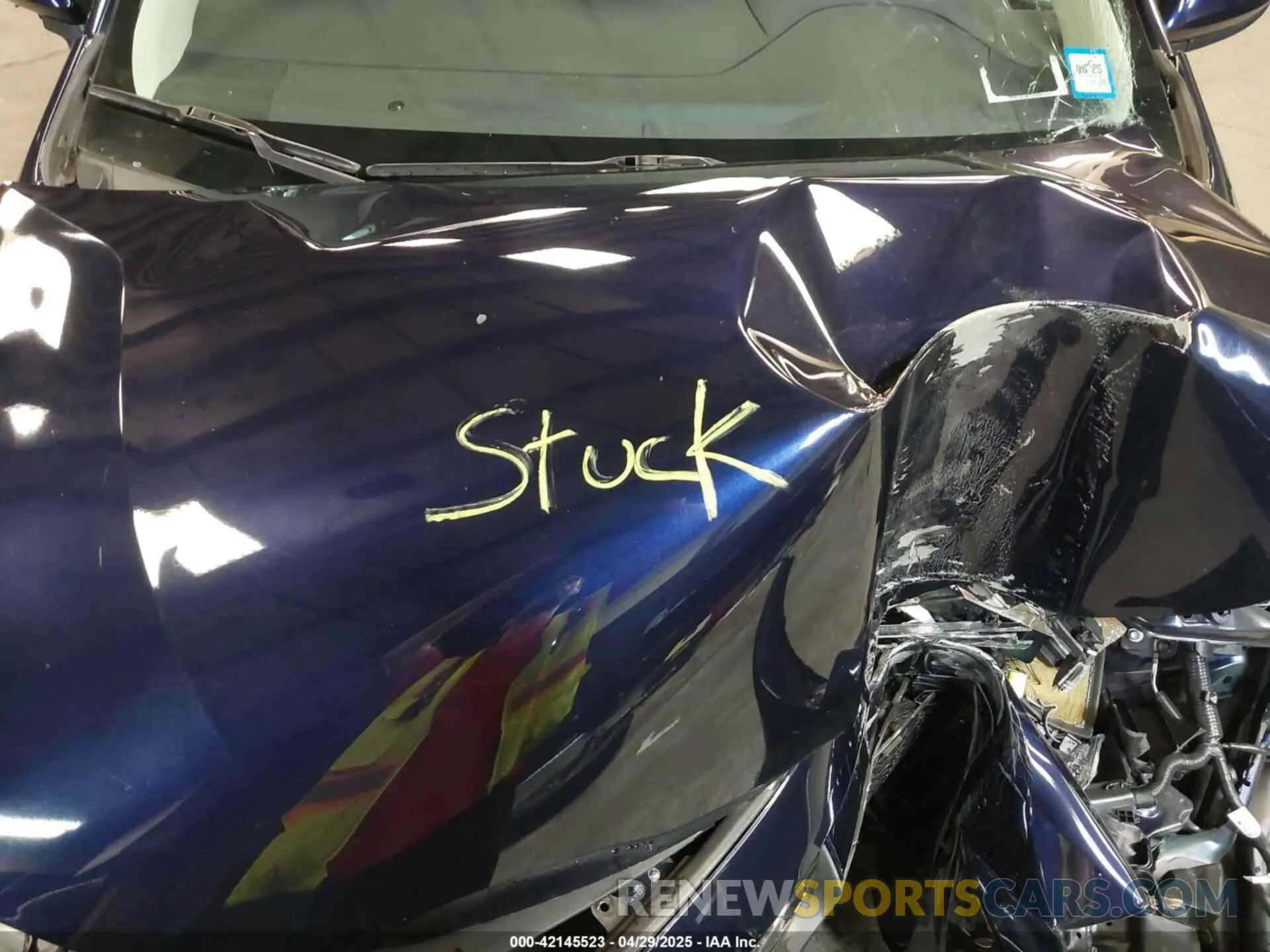 10 Photograph of a damaged car 5YFEPRAE0LP055851 TOYOTA COROLLA 2020