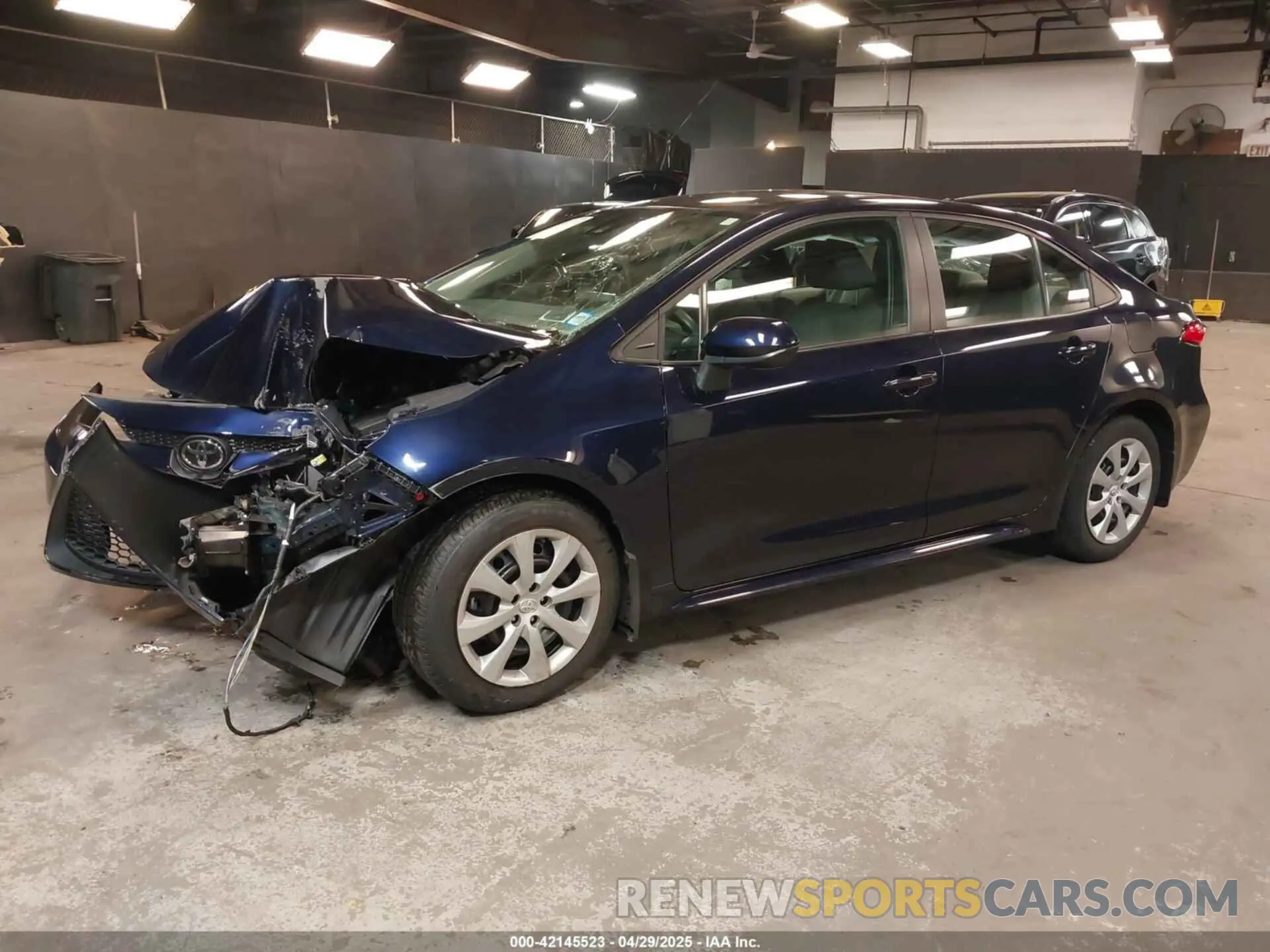 2 Photograph of a damaged car 5YFEPRAE0LP055851 TOYOTA COROLLA 2020