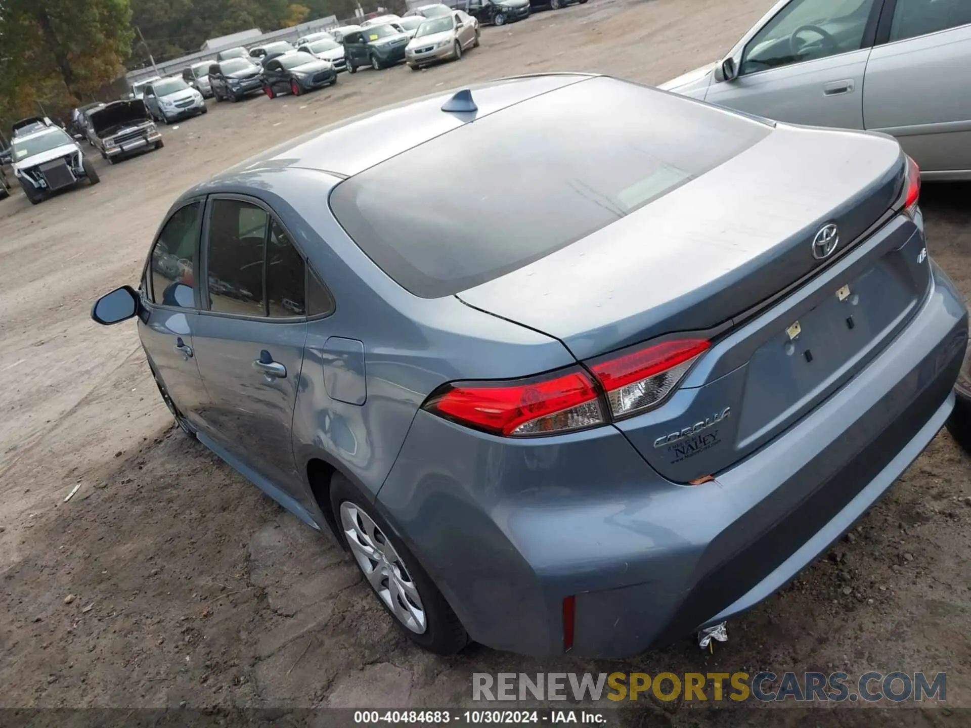 3 Photograph of a damaged car 5YFEPRAE0LP073024 TOYOTA COROLLA 2020