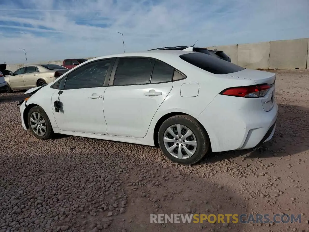 2 Photograph of a damaged car 5YFEPRAE0LP076795 TOYOTA COROLLA 2020