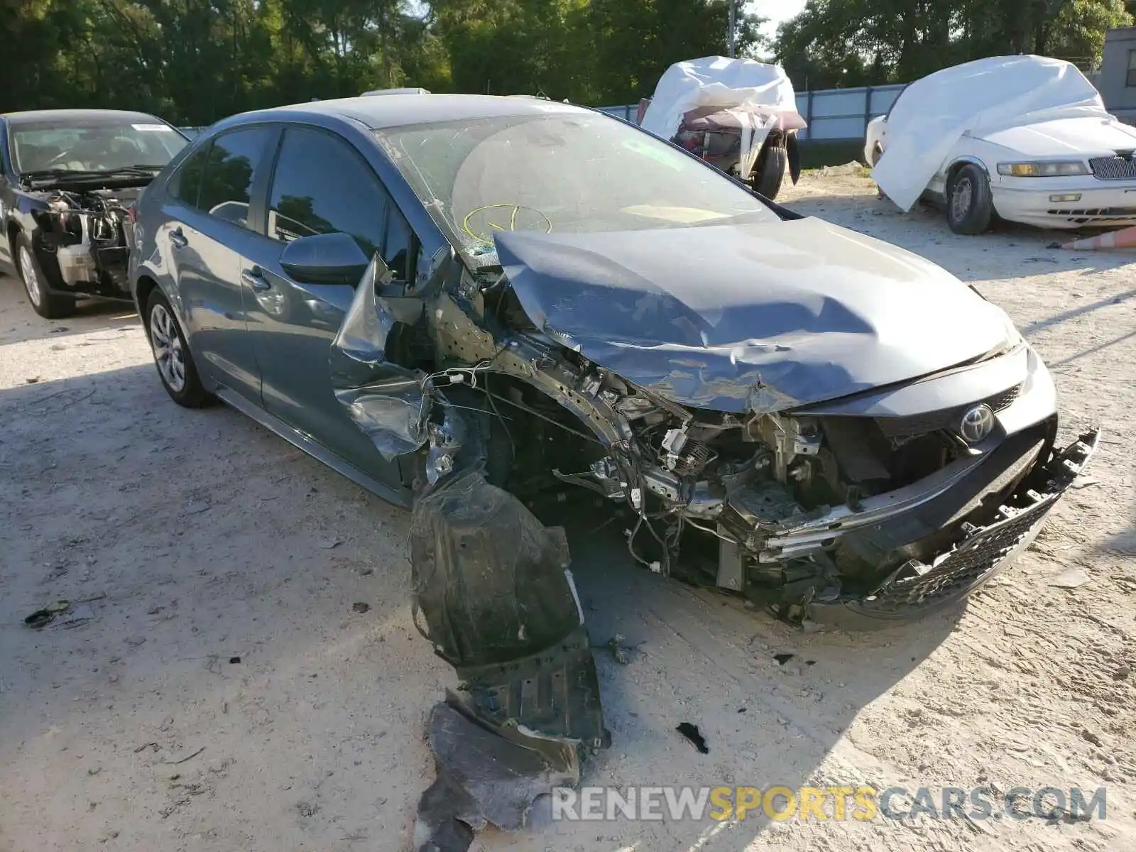 1 Photograph of a damaged car 5YFEPRAE0LP077963 TOYOTA COROLLA 2020