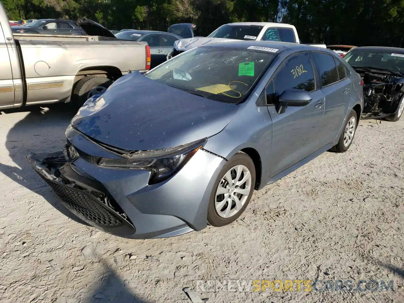 2 Photograph of a damaged car 5YFEPRAE0LP077963 TOYOTA COROLLA 2020