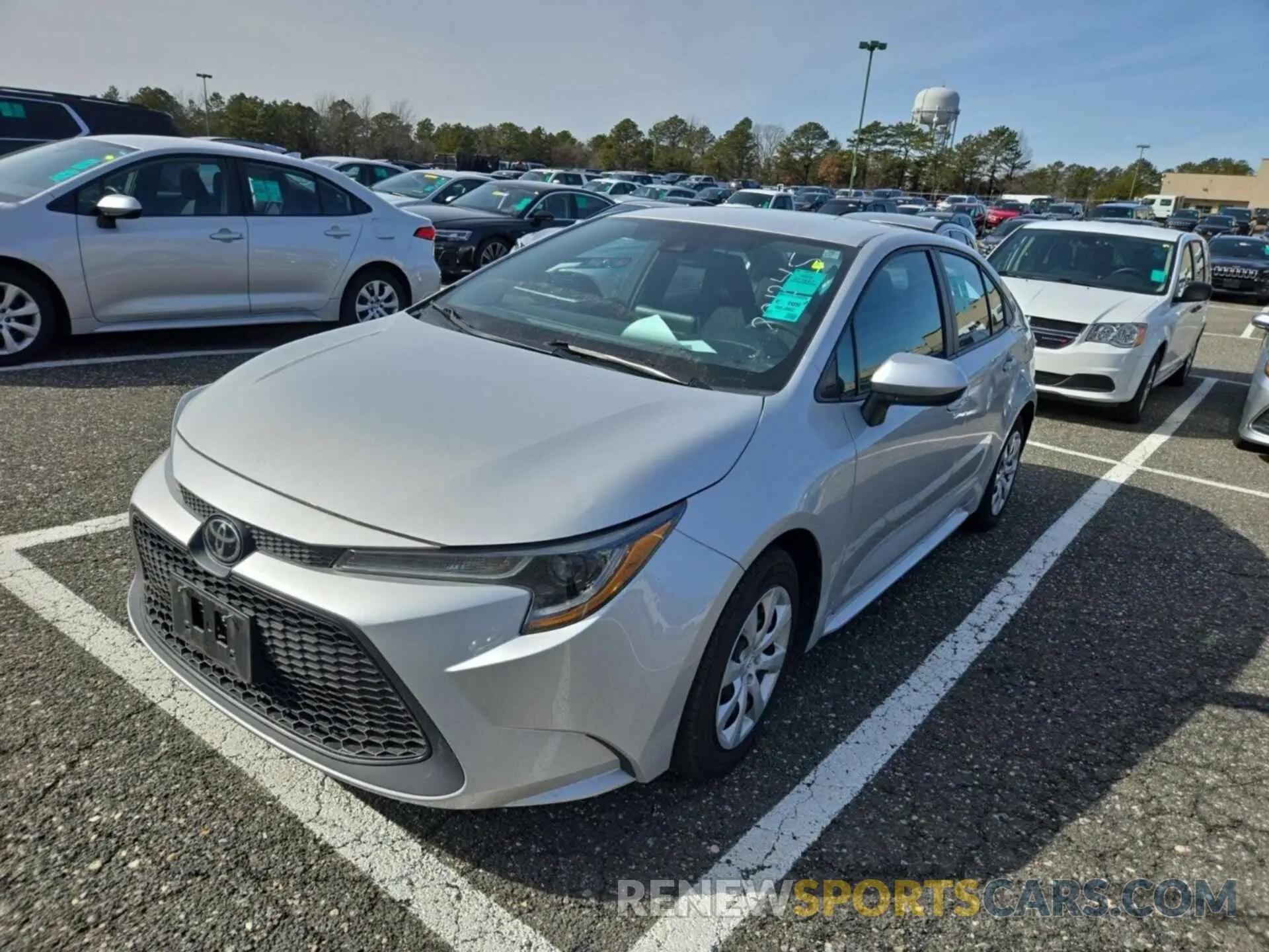 2 Photograph of a damaged car 5YFEPRAE0LP083231 TOYOTA COROLLA 2020