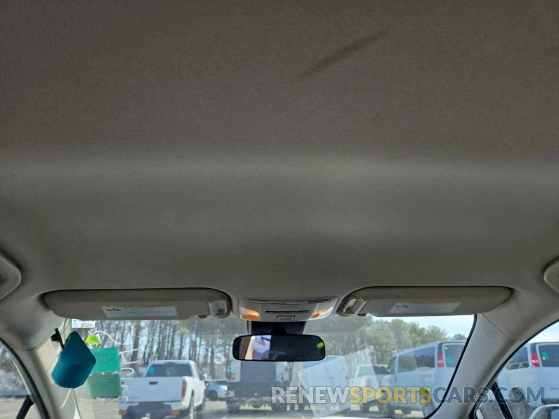 20 Photograph of a damaged car 5YFEPRAE0LP083231 TOYOTA COROLLA 2020