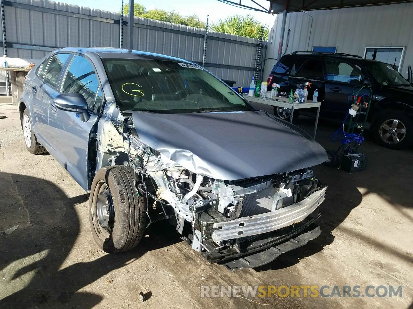 1 Photograph of a damaged car 5YFEPRAE0LP090261 TOYOTA COROLLA 2020