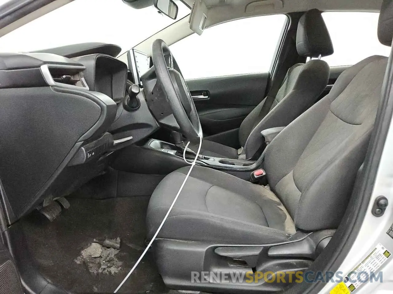 7 Photograph of a damaged car 5YFEPRAE0LP095492 TOYOTA COROLLA 2020