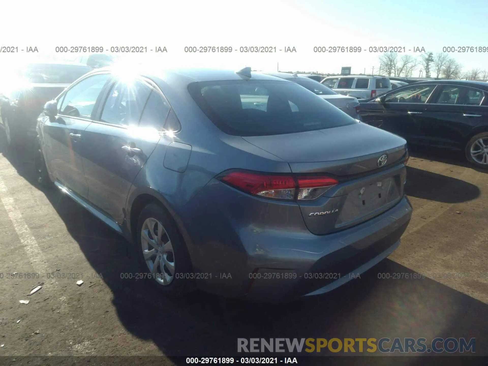 3 Photograph of a damaged car 5YFEPRAE0LP098084 TOYOTA COROLLA 2020