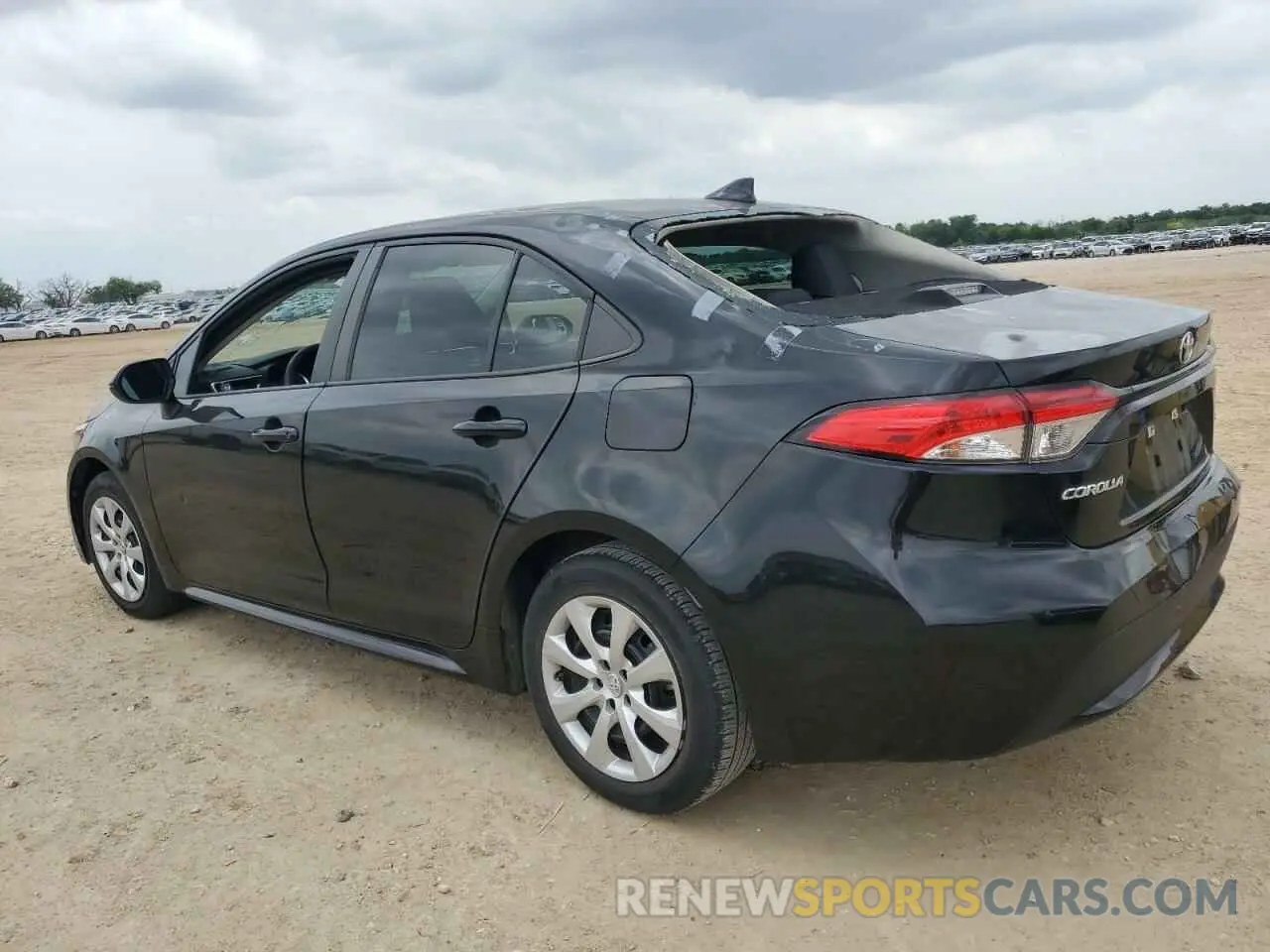2 Photograph of a damaged car 5YFEPRAE0LP102649 TOYOTA COROLLA 2020