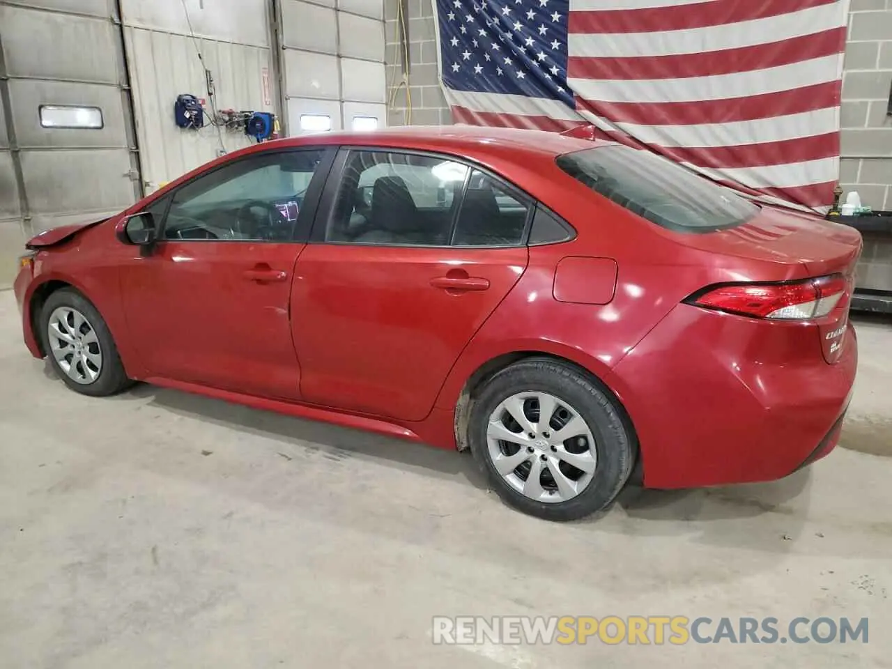 2 Photograph of a damaged car 5YFEPRAE0LP110668 TOYOTA COROLLA 2020