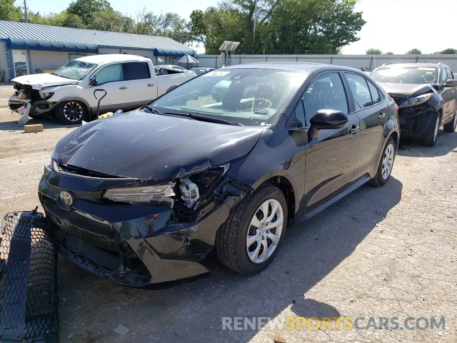 2 Photograph of a damaged car 5YFEPRAE0LP113814 TOYOTA COROLLA 2020