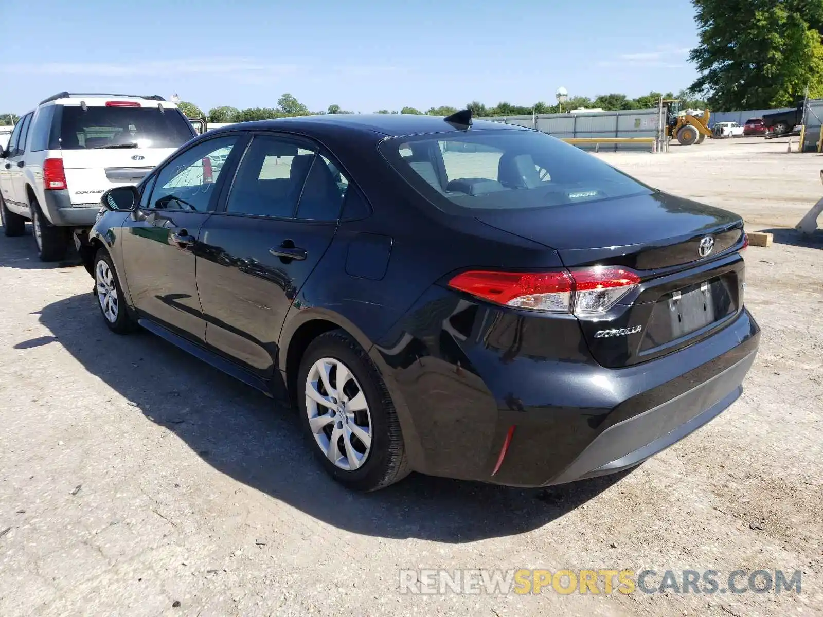 3 Photograph of a damaged car 5YFEPRAE0LP113814 TOYOTA COROLLA 2020