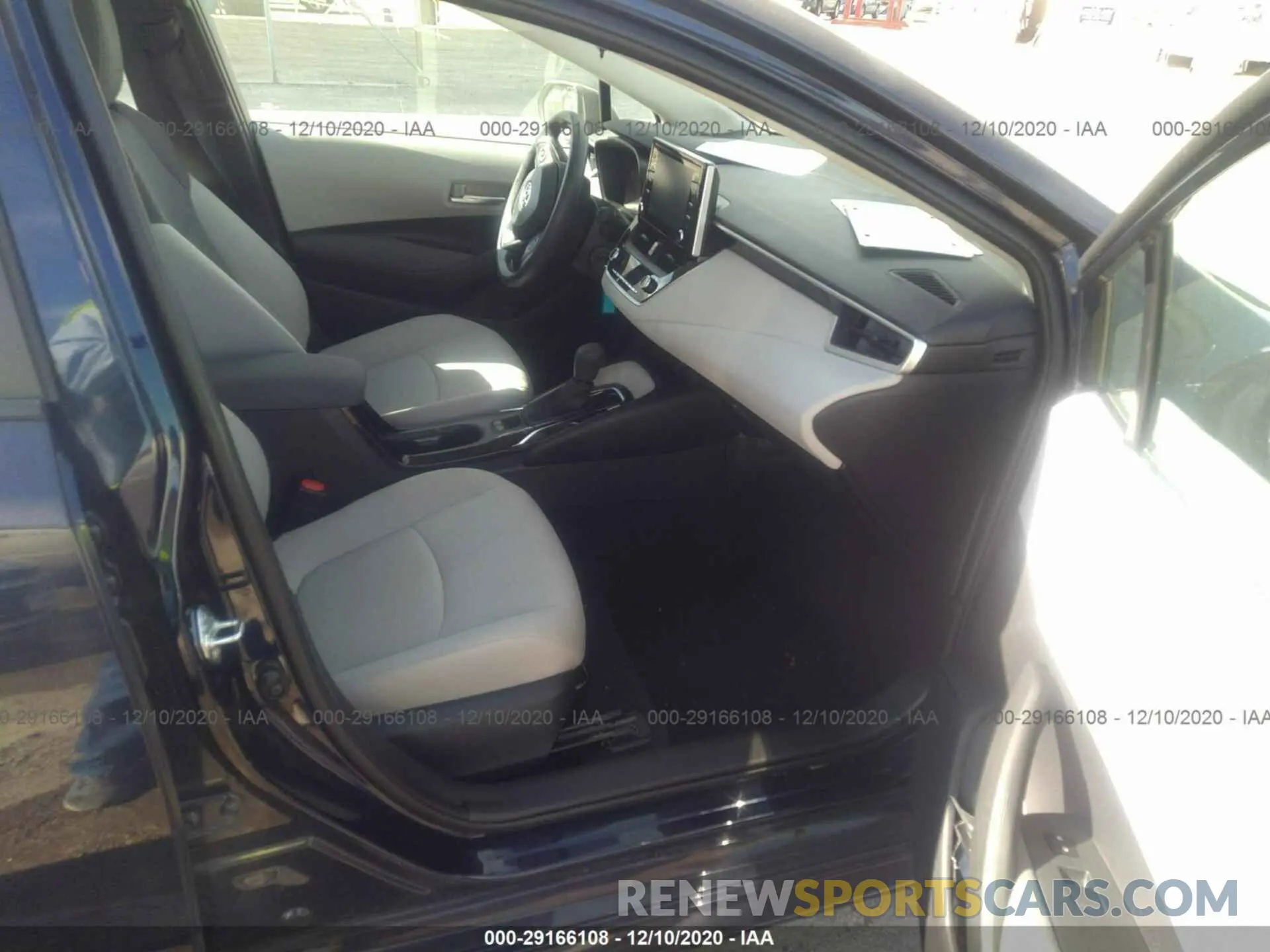 5 Photograph of a damaged car 5YFEPRAE0LP117622 TOYOTA COROLLA 2020