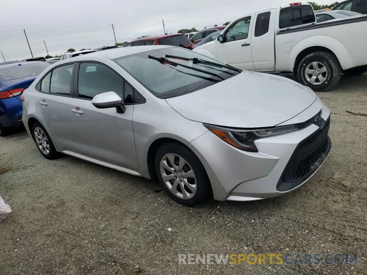 4 Photograph of a damaged car 5YFEPRAE0LP130712 TOYOTA COROLLA 2020