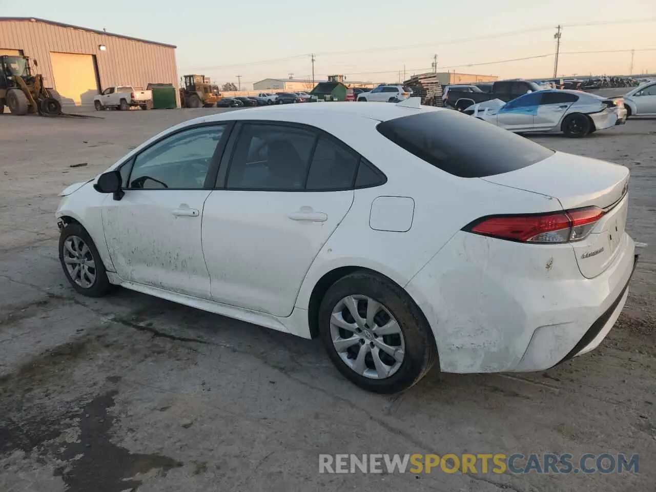 2 Photograph of a damaged car 5YFEPRAE0LP133500 TOYOTA COROLLA 2020