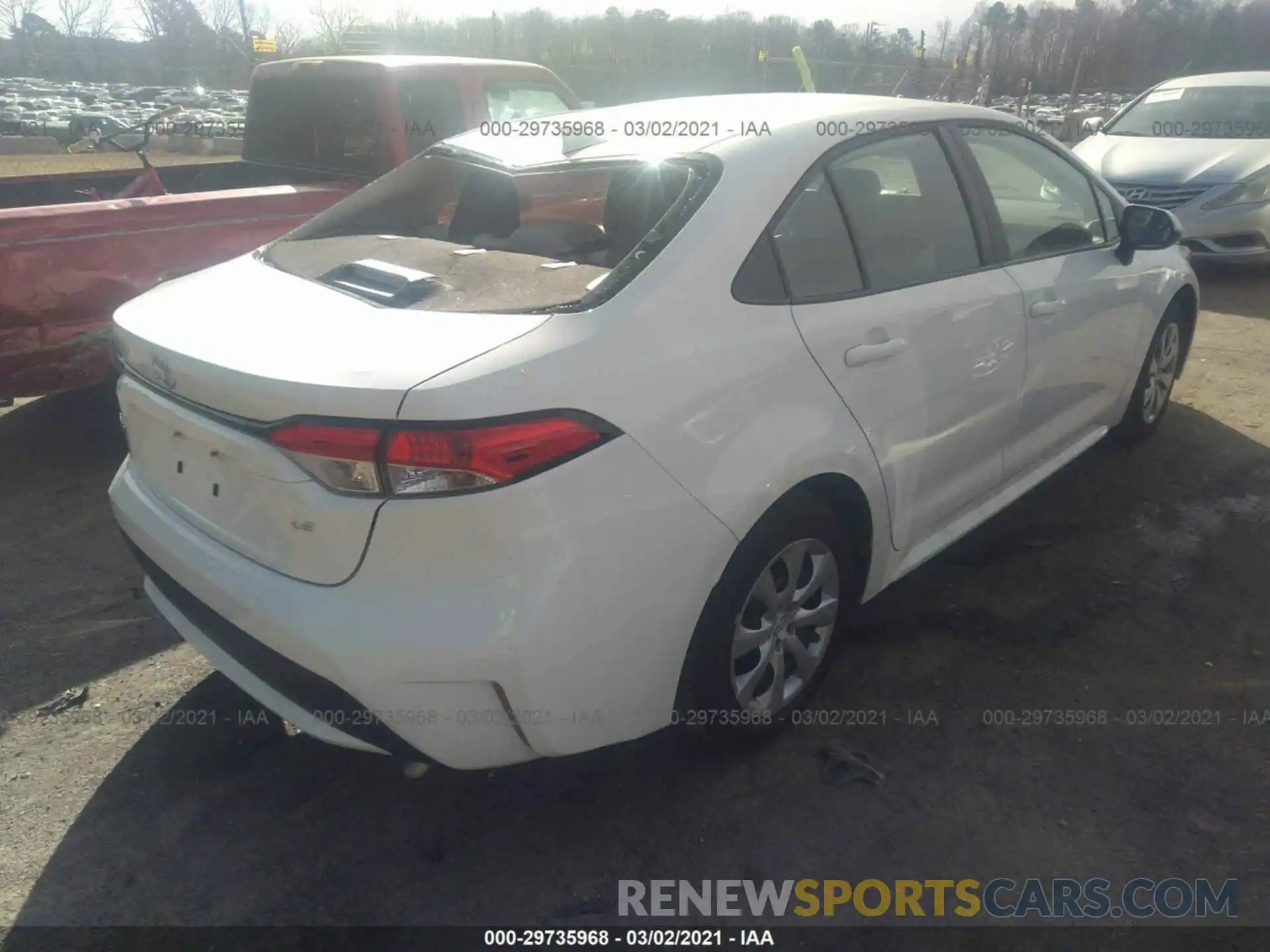 4 Photograph of a damaged car 5YFEPRAE0LP134470 TOYOTA COROLLA 2020