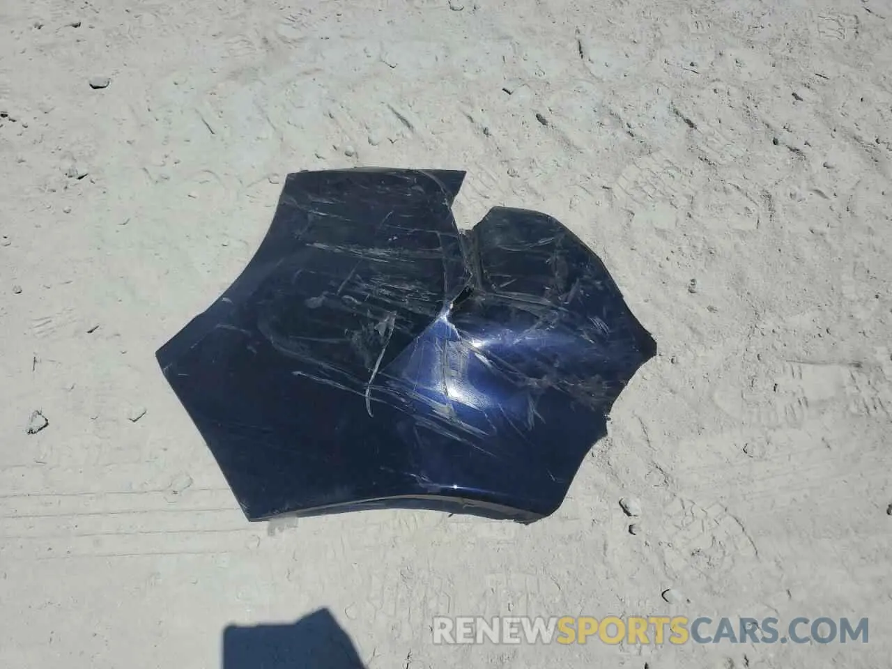 12 Photograph of a damaged car 5YFEPRAE0LP137370 TOYOTA COROLLA 2020