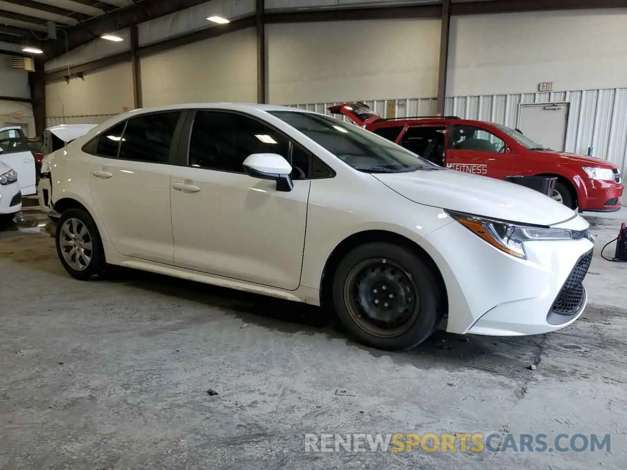 4 Photograph of a damaged car 5YFEPRAE0LP141659 TOYOTA COROLLA 2020