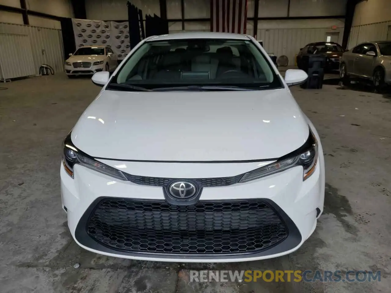 5 Photograph of a damaged car 5YFEPRAE0LP141659 TOYOTA COROLLA 2020