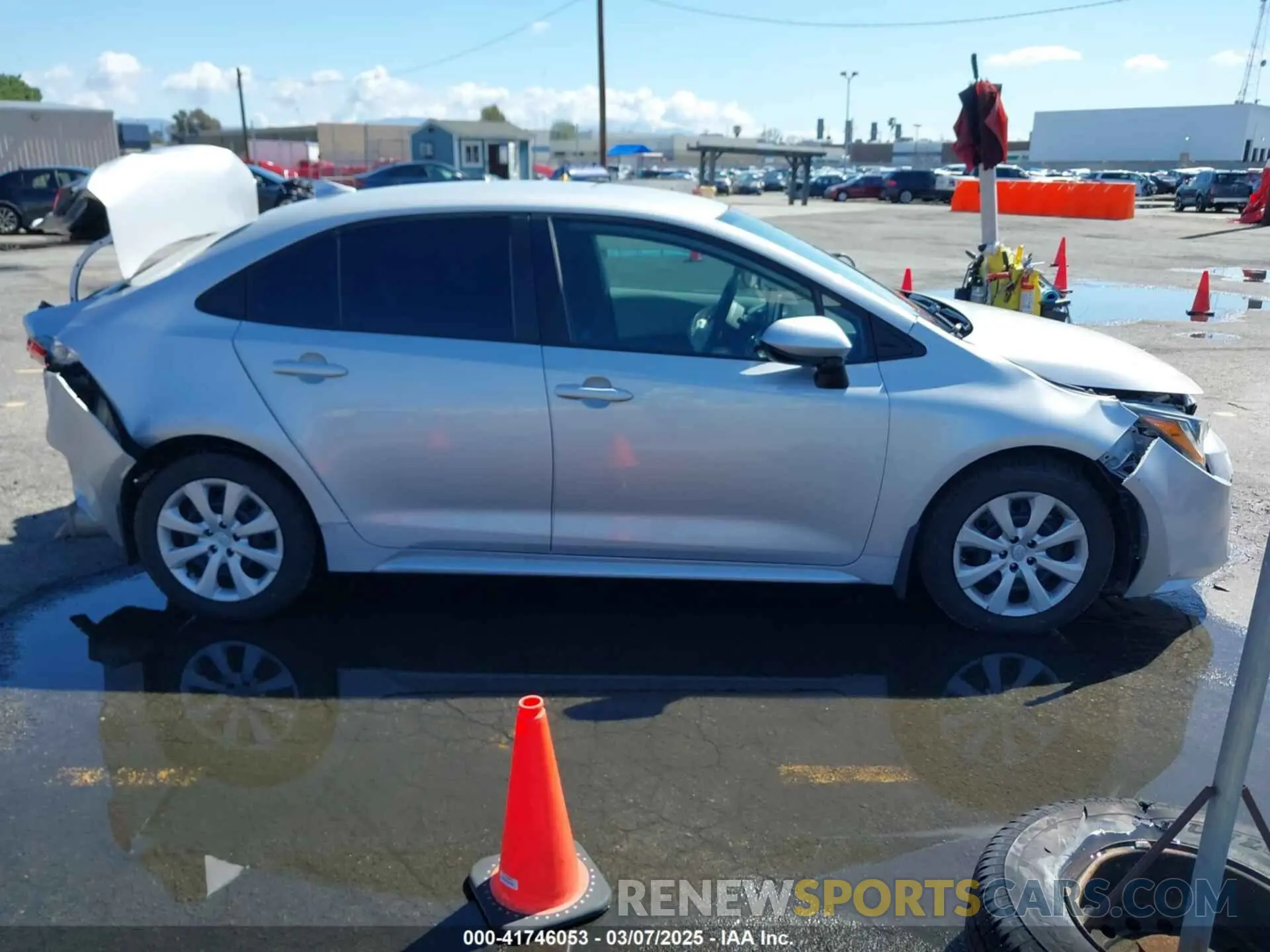 13 Photograph of a damaged car 5YFEPRAE0LP141936 TOYOTA COROLLA 2020