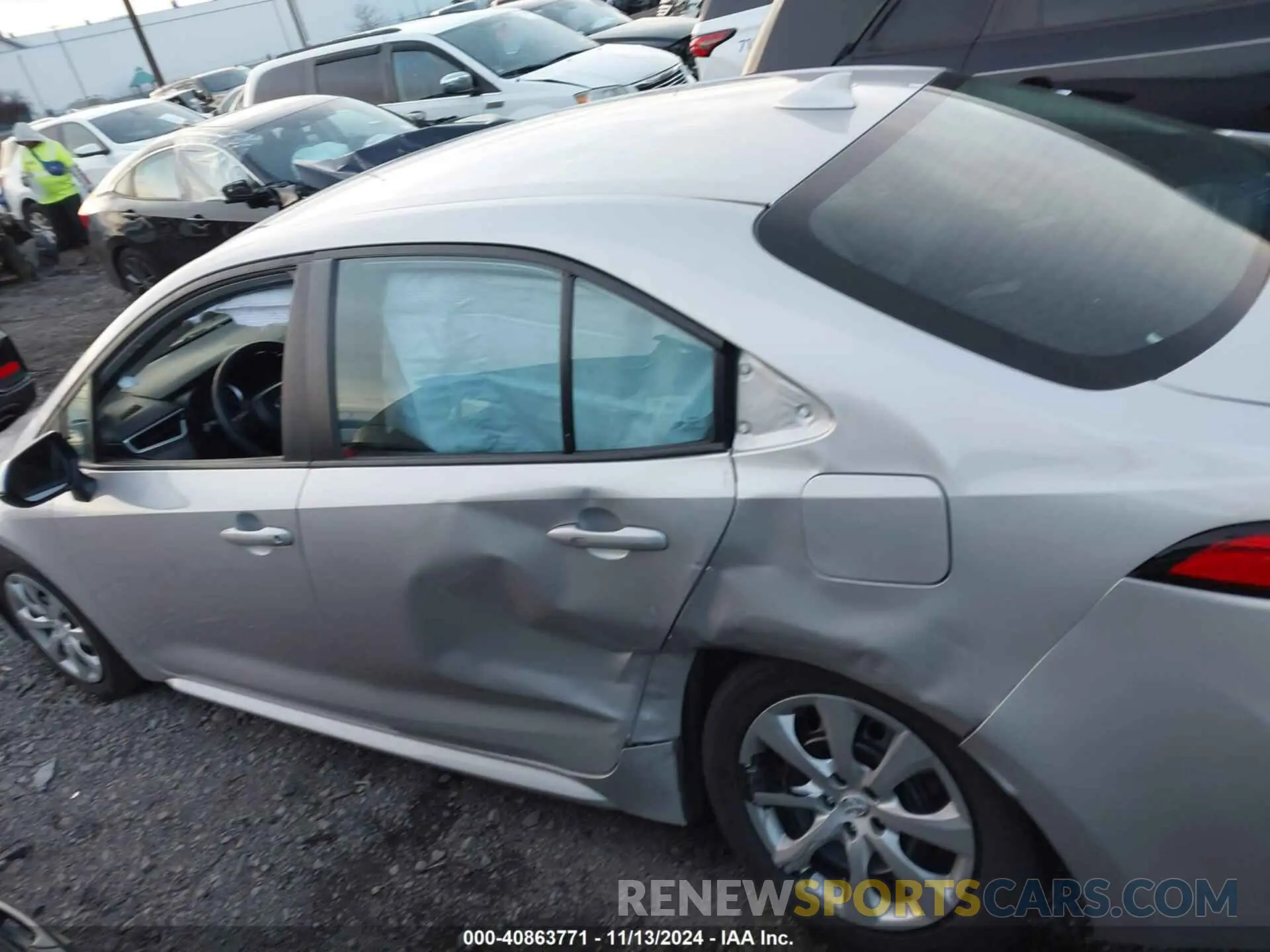 14 Photograph of a damaged car 5YFEPRAE0LP143654 TOYOTA COROLLA 2020