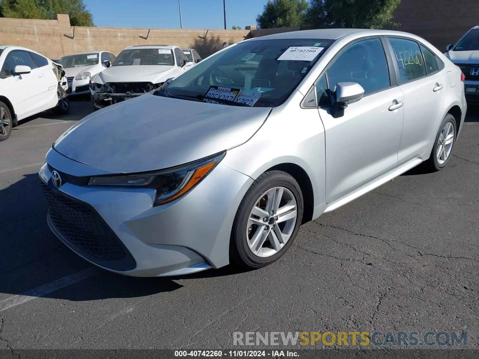 2 Photograph of a damaged car 5YFEPRAE1LP021403 TOYOTA COROLLA 2020