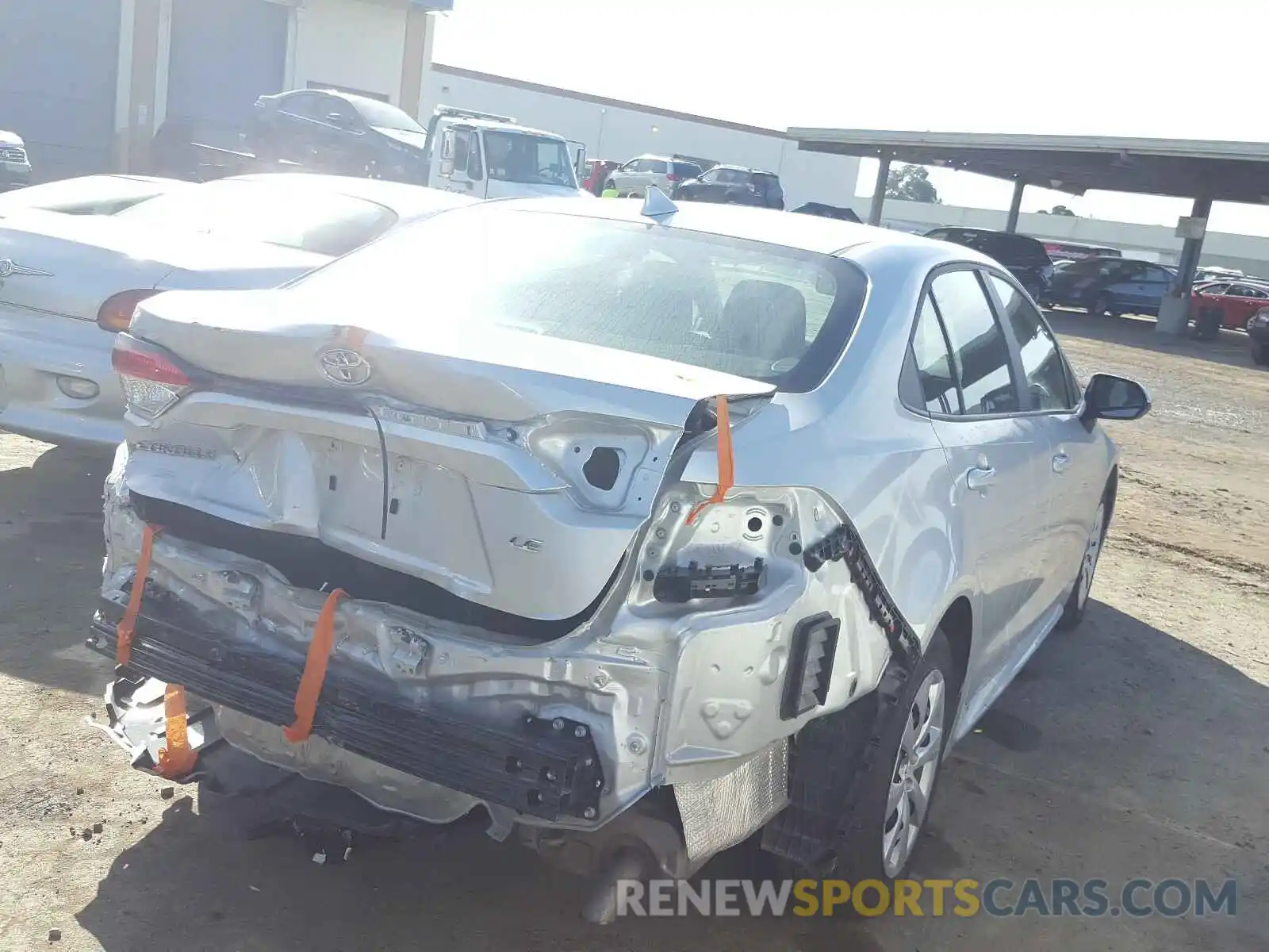 4 Photograph of a damaged car 5YFEPRAE1LP032837 TOYOTA COROLLA 2020