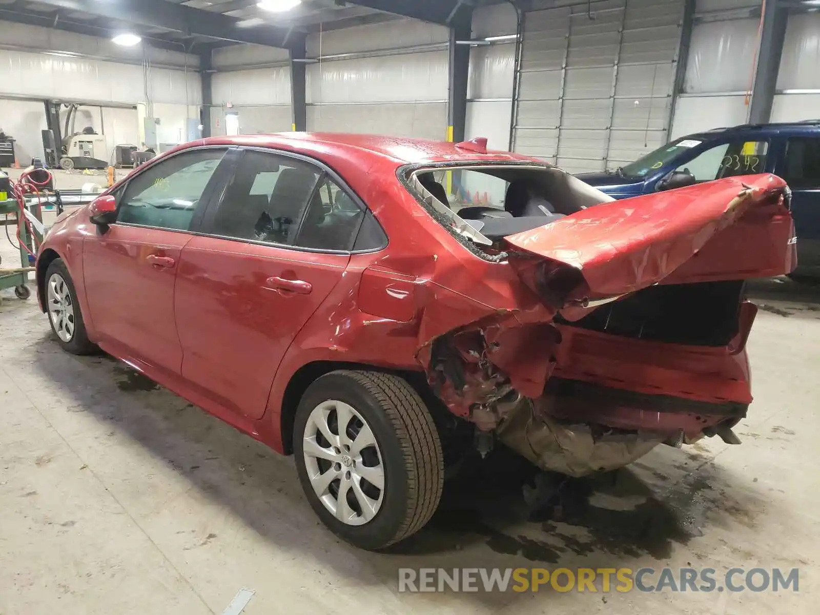 3 Photograph of a damaged car 5YFEPRAE1LP046012 TOYOTA COROLLA 2020