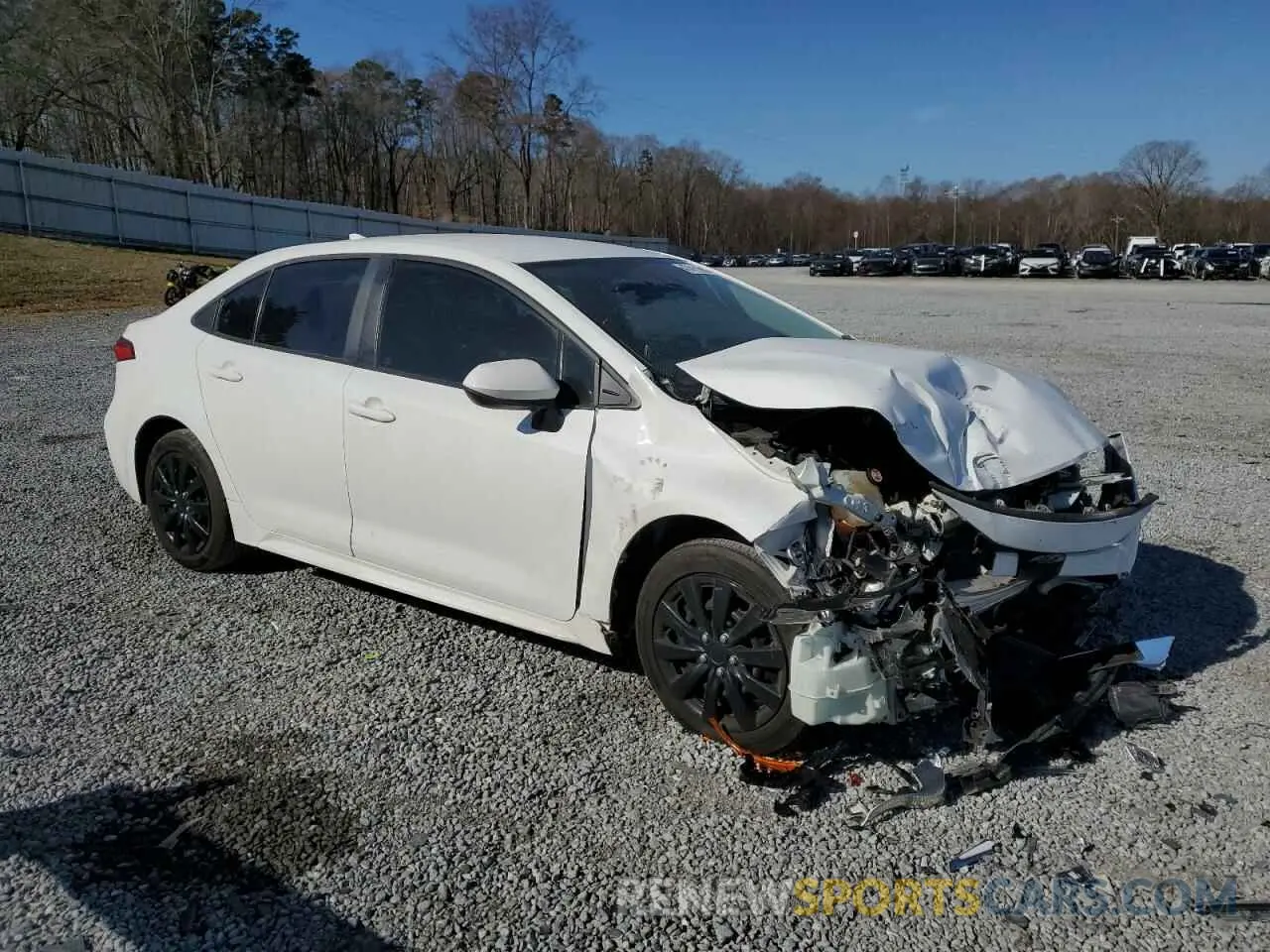 4 Photograph of a damaged car 5YFEPRAE1LP055891 TOYOTA COROLLA 2020