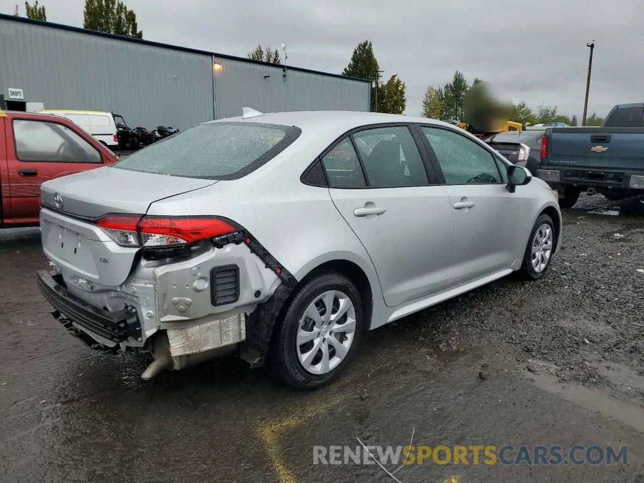 3 Photograph of a damaged car 5YFEPRAE1LP058578 TOYOTA COROLLA 2020