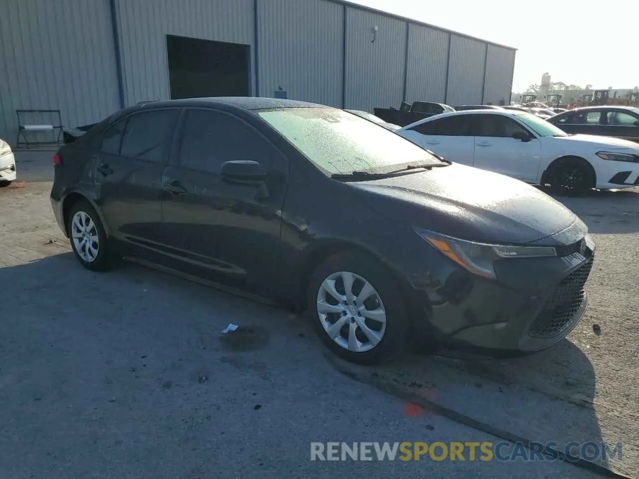 4 Photograph of a damaged car 5YFEPRAE1LP071640 TOYOTA COROLLA 2020