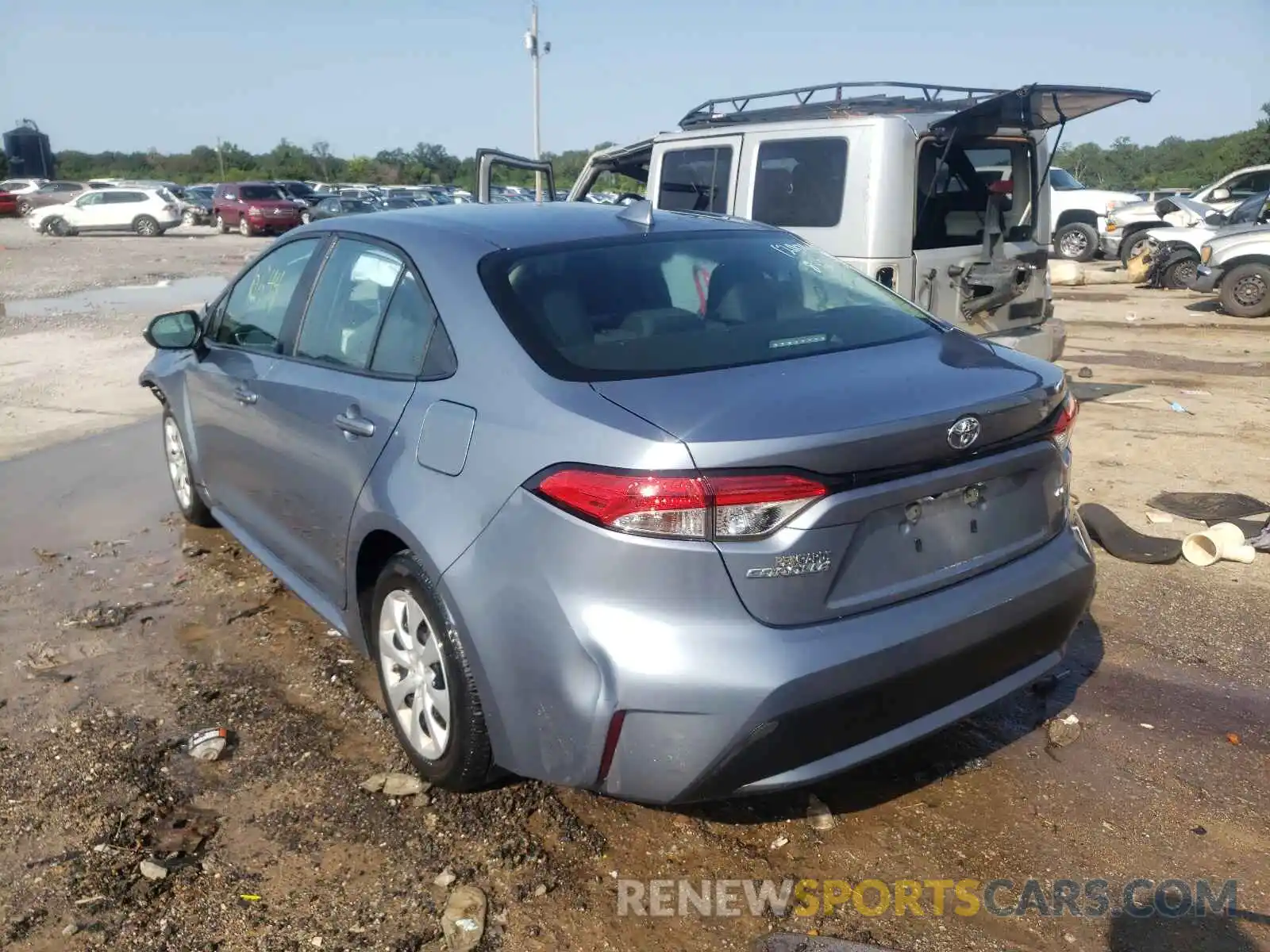 3 Photograph of a damaged car 5YFEPRAE1LP075199 TOYOTA COROLLA 2020