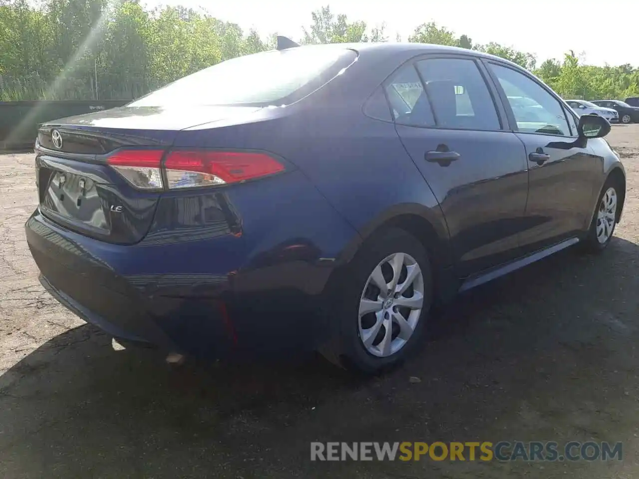 4 Photograph of a damaged car 5YFEPRAE1LP076191 TOYOTA COROLLA 2020