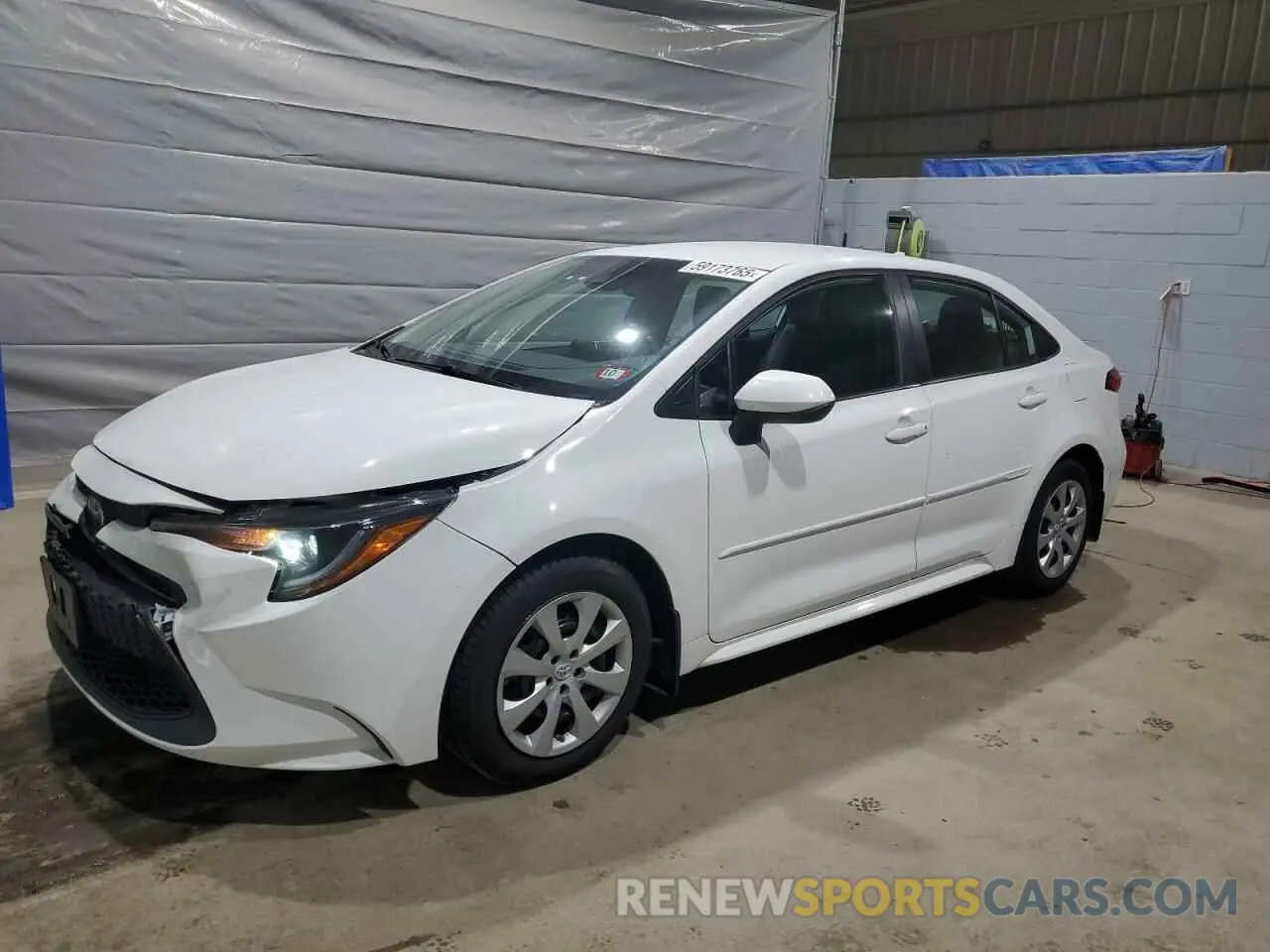 1 Photograph of a damaged car 5YFEPRAE1LP079642 TOYOTA COROLLA 2020