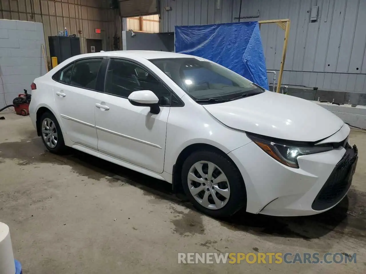 4 Photograph of a damaged car 5YFEPRAE1LP079642 TOYOTA COROLLA 2020