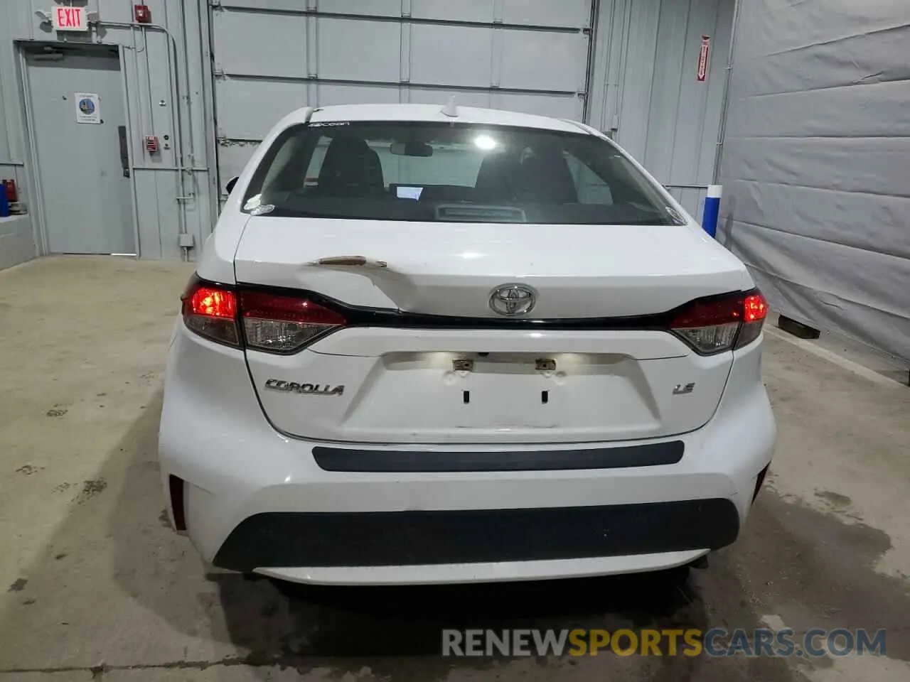 6 Photograph of a damaged car 5YFEPRAE1LP079642 TOYOTA COROLLA 2020