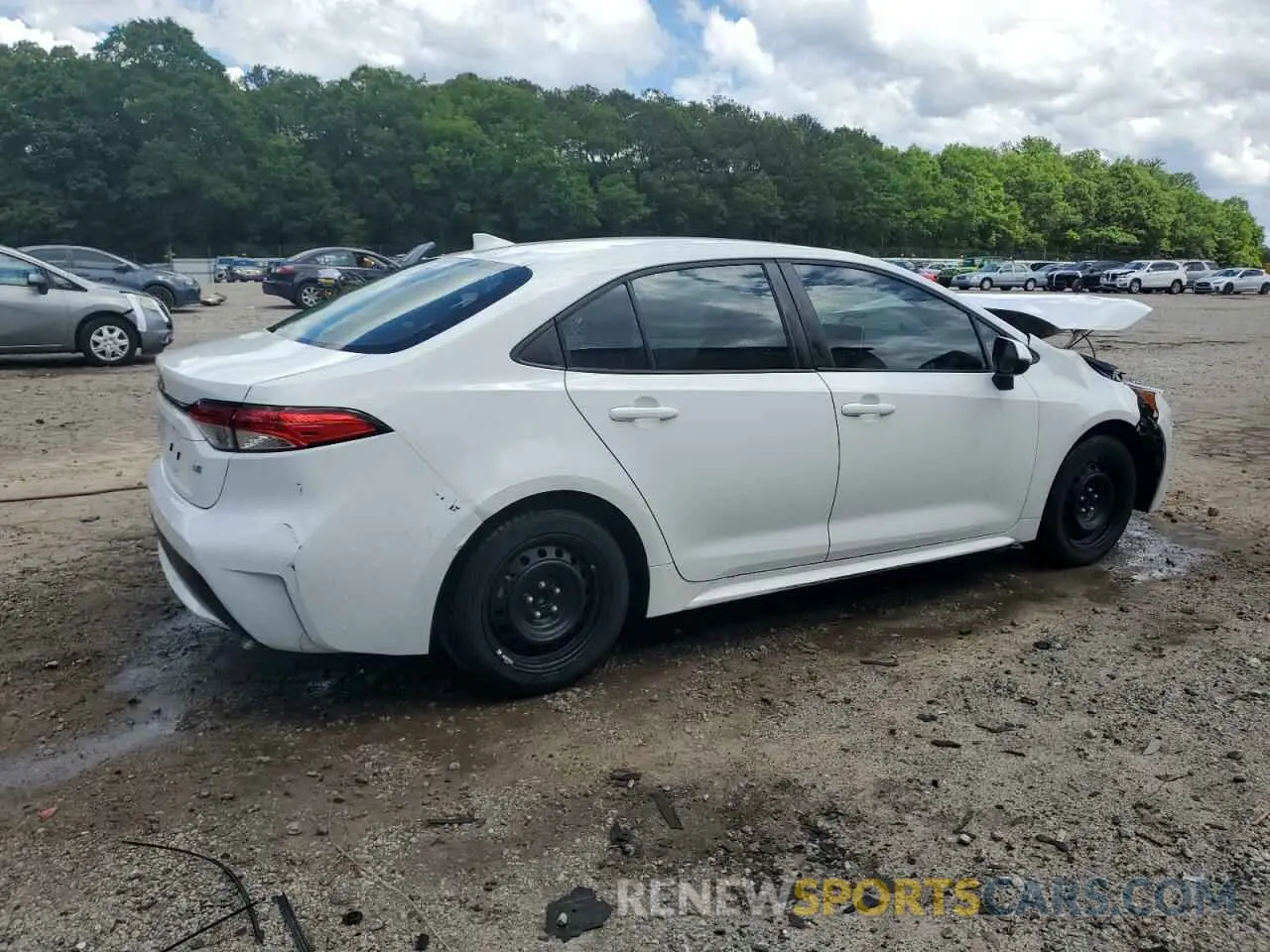 3 Photograph of a damaged car 5YFEPRAE1LP082816 TOYOTA COROLLA 2020