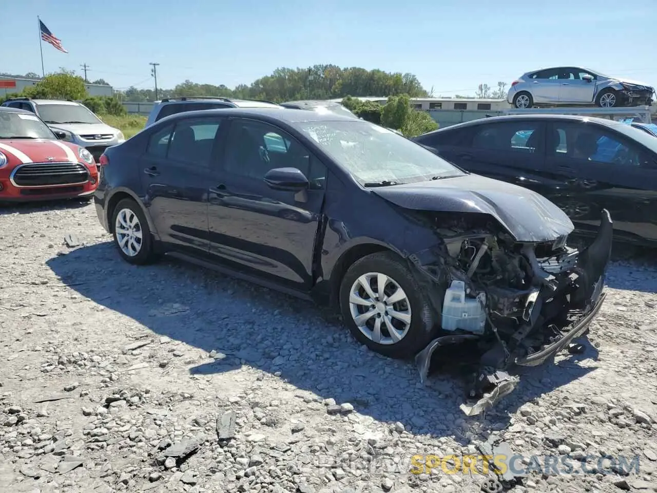 4 Photograph of a damaged car 5YFEPRAE1LP083027 TOYOTA COROLLA 2020