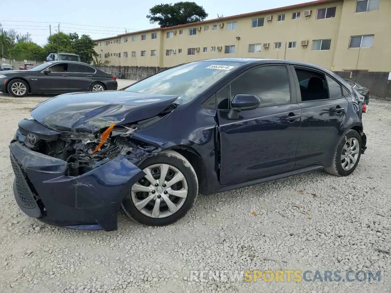1 Photograph of a damaged car 5YFEPRAE1LP083240 TOYOTA COROLLA 2020