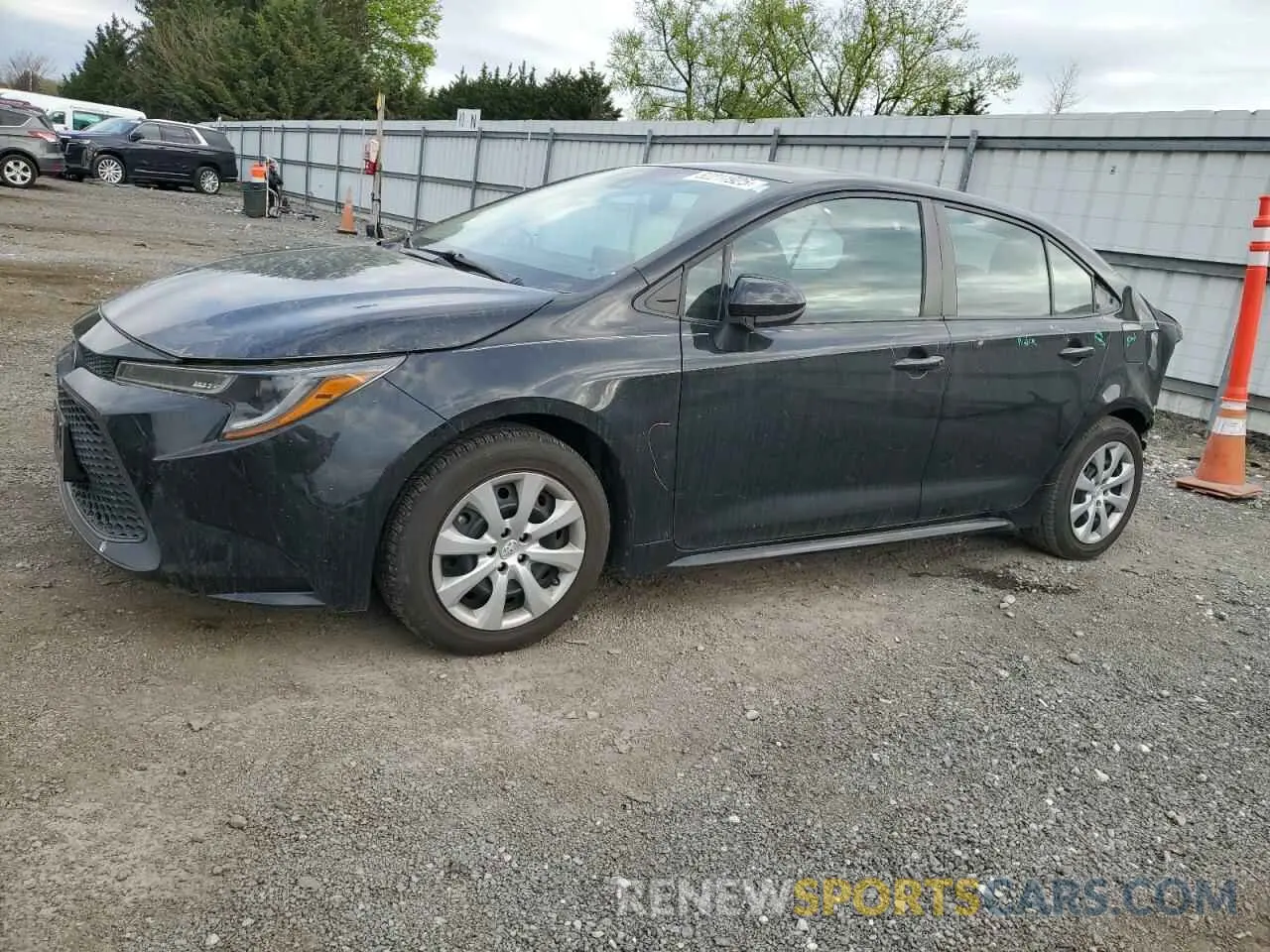 1 Photograph of a damaged car 5YFEPRAE1LP083366 TOYOTA COROLLA 2020