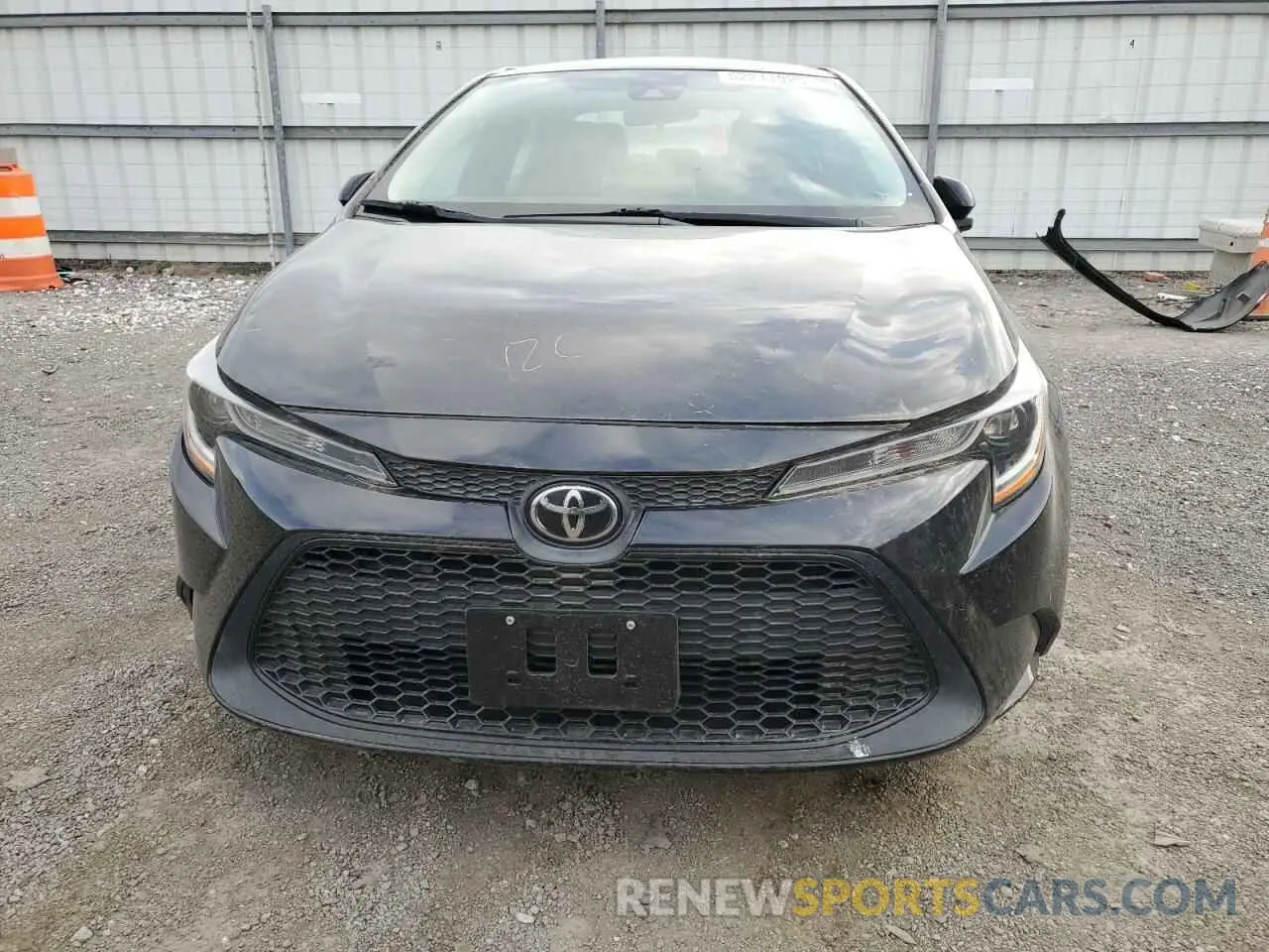 5 Photograph of a damaged car 5YFEPRAE1LP083366 TOYOTA COROLLA 2020