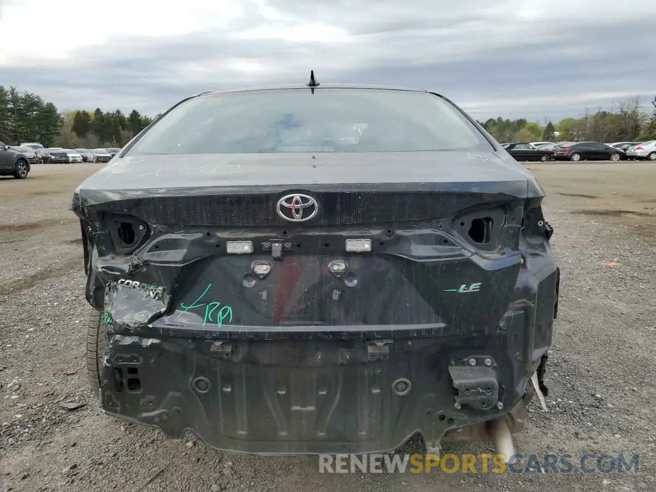 6 Photograph of a damaged car 5YFEPRAE1LP083366 TOYOTA COROLLA 2020
